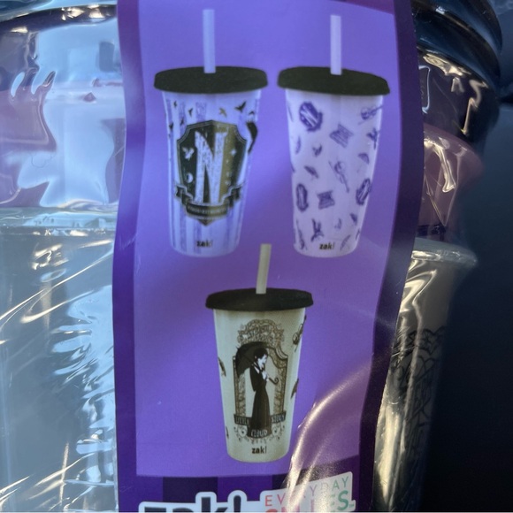 Zak! NWT Wednesday Glow In The Dark Cold Tumbler Cups Set of 3 Halloween - Picture 5 of 7